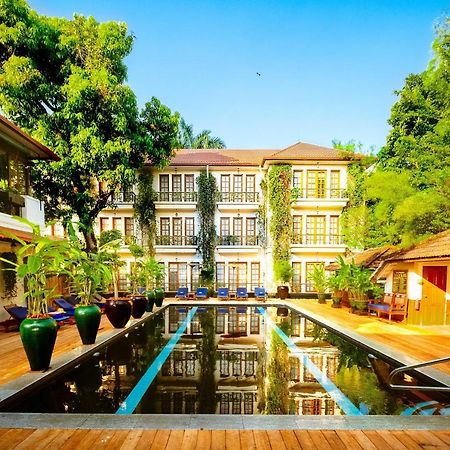 Savoy Hotel Yangon Exterior photo