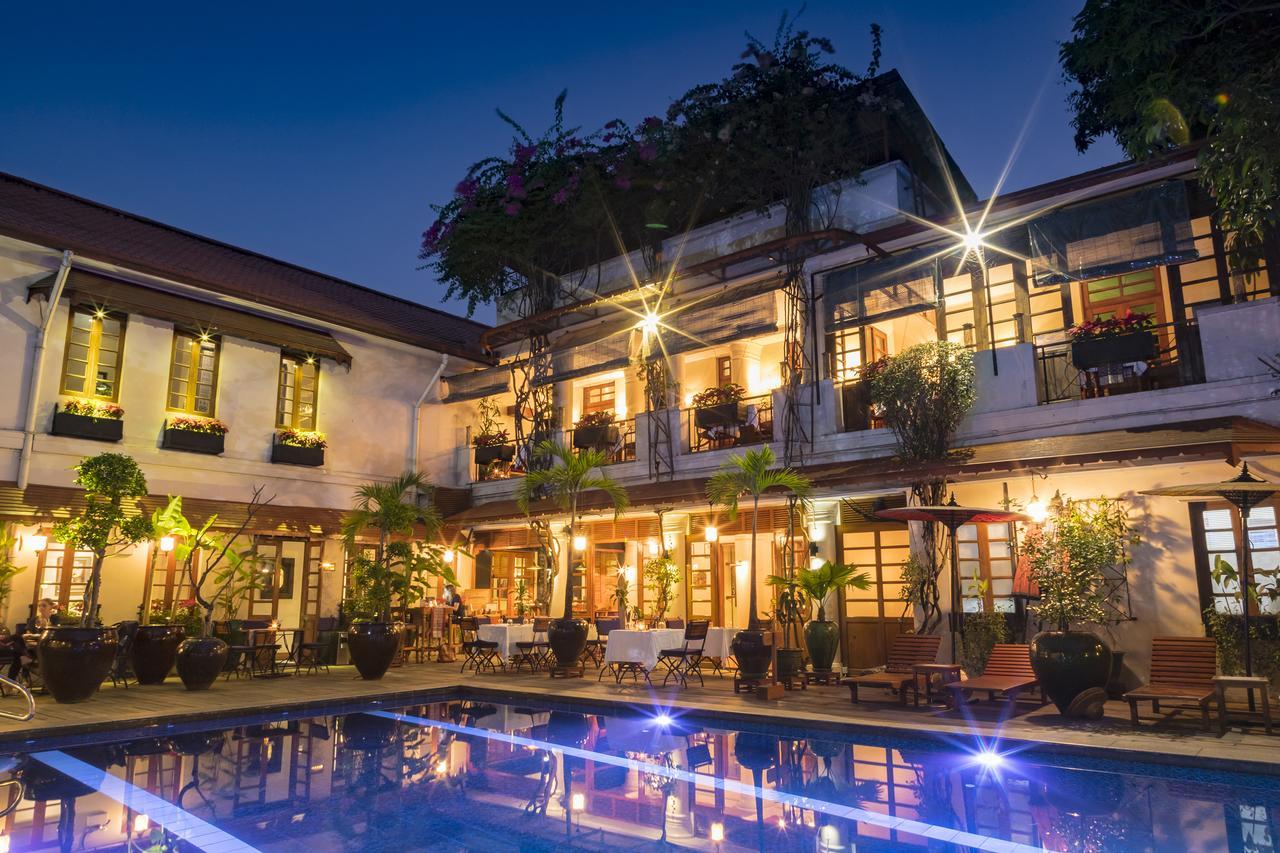 Savoy Hotel Yangon Exterior photo