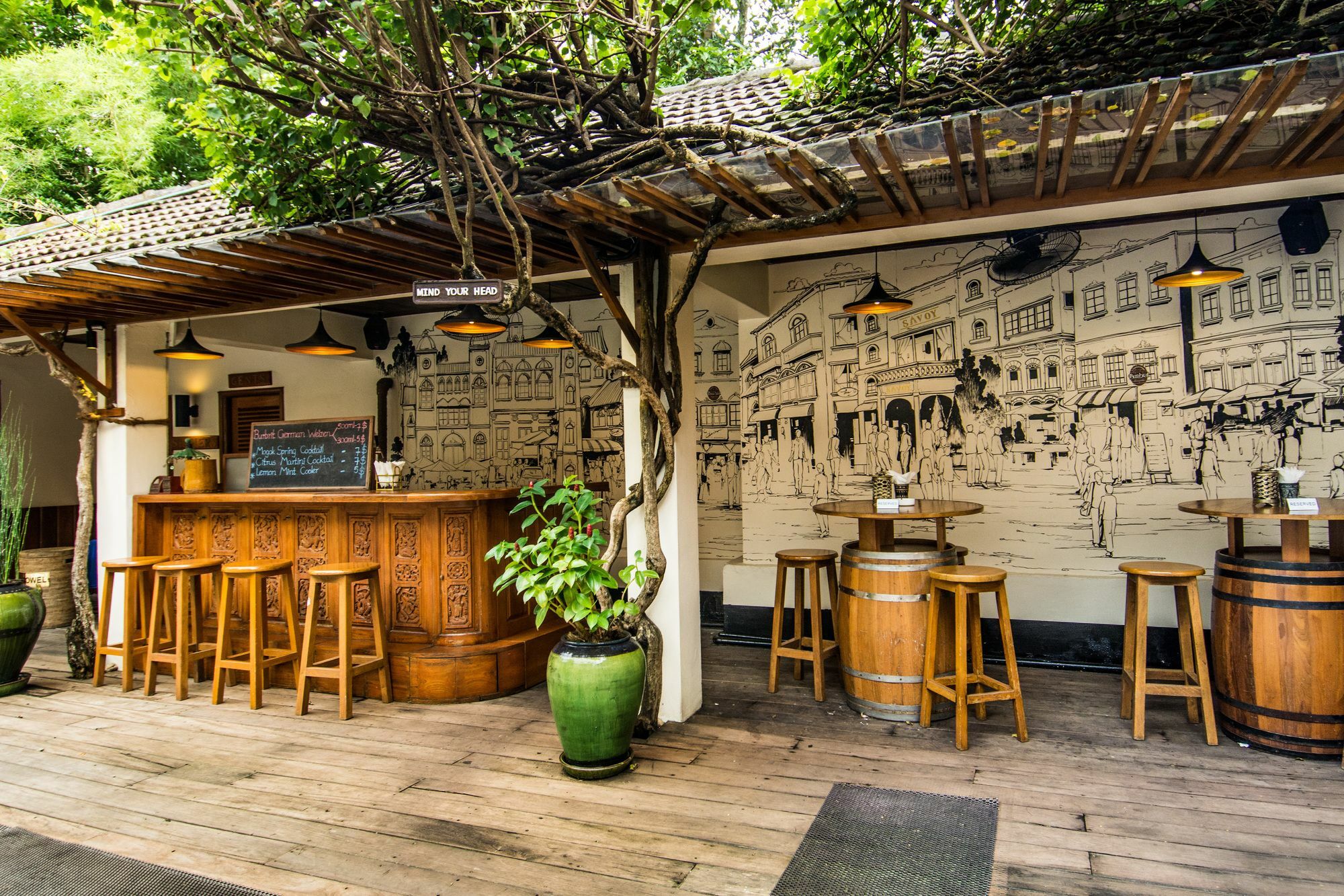 Savoy Hotel Yangon Exterior photo