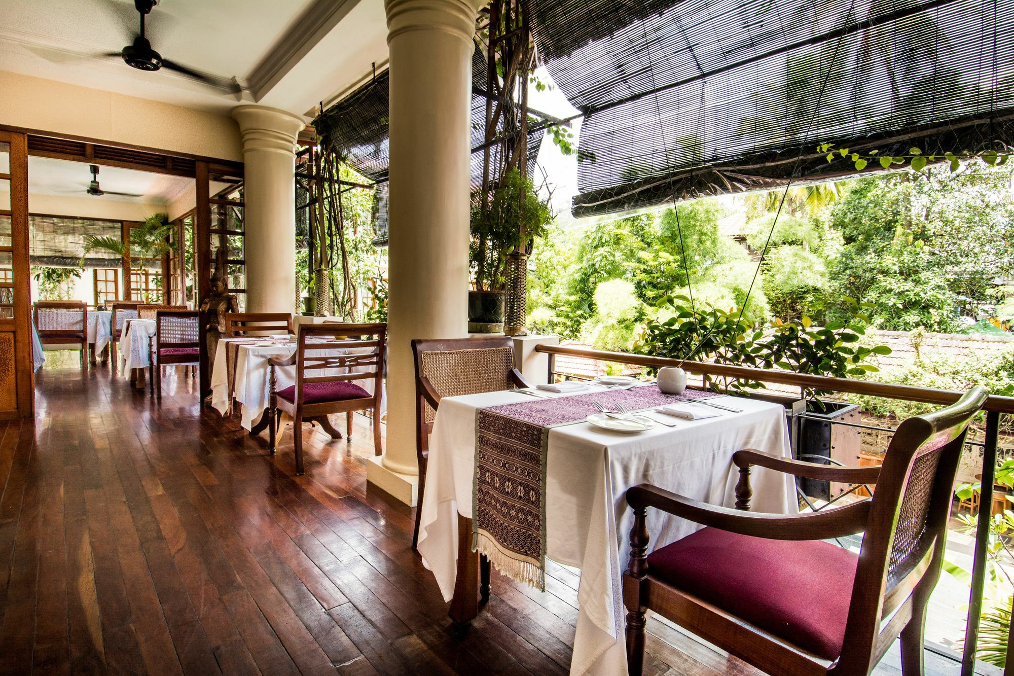 Savoy Hotel Yangon Exterior photo