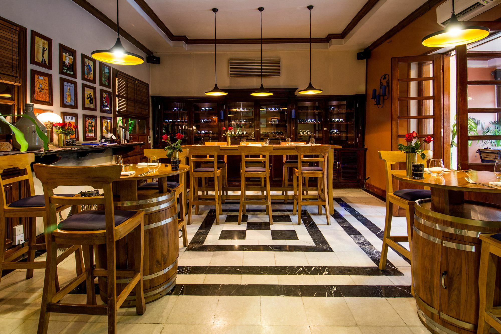 Savoy Hotel Yangon Exterior photo